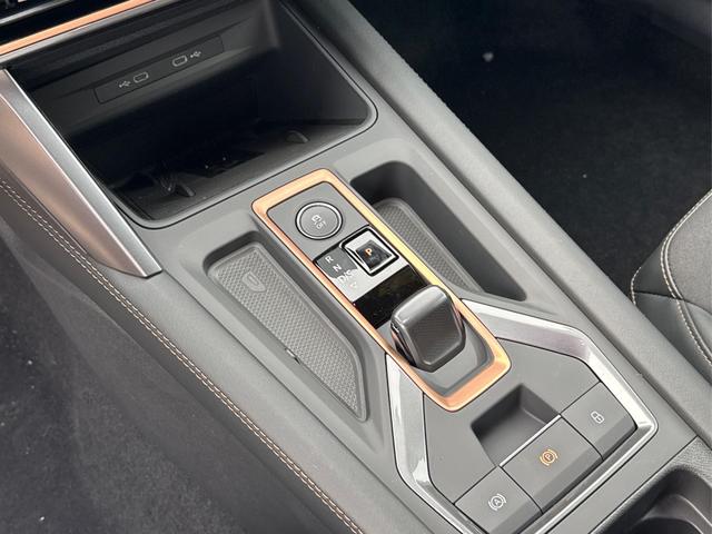 Cupra / Formentor / Violett / / / 4x4 AHK+eHK+NAVI+KAMERA+ACC+SHZ+18 ALU, Beispielbilder, ggf. teilweise mit Sonderausstattung
