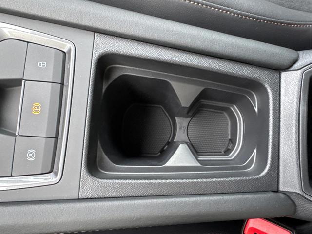 Cupra / Formentor / Schwarz / / / 4x4 AHK+NAVI+KAMERA+eHK+KESSY+ACC+19 ALU+LED+FULL LINK, Beispielbilder, ggf. teilweise mit Sonderausstattung