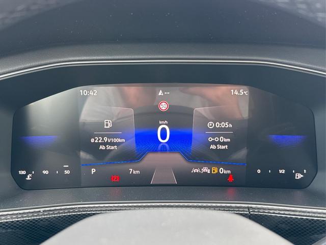 Volkswagen / T-Cross / / / / NAVI+SHZ+MATRIX+ACC+KAMERA+18'' ALU, Beispielbilder, ggf. teilweise mit Sonderausstattung