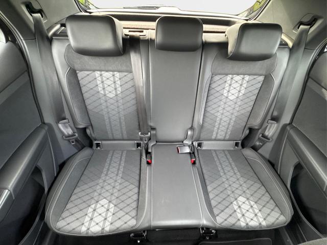 Volkswagen / T-Cross / / / / NAVI+SHZ+MATRIX+ACC+KAMERA+18'' ALU, Beispielbilder, ggf. teilweise mit Sonderausstattung