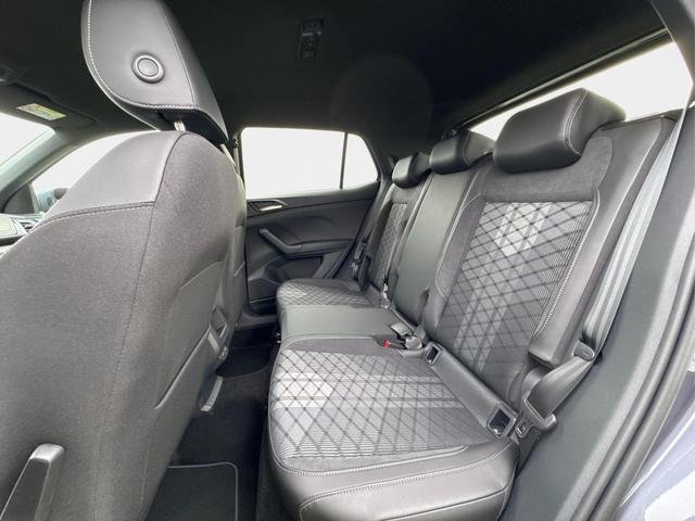 Volkswagen / T-Cross / / / / NAVI+SHZ+MATRIX+ACC+KAMERA+18'' ALU, Beispielbilder, ggf. teilweise mit Sonderausstattung