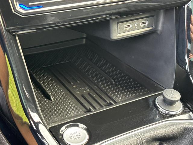 Volkswagen / T-Cross / / / / NAVI+SHZ+MATRIX+ACC+KAMERA+18''ALU, Beispielbilder, ggf. teilweise mit Sonderausstattung