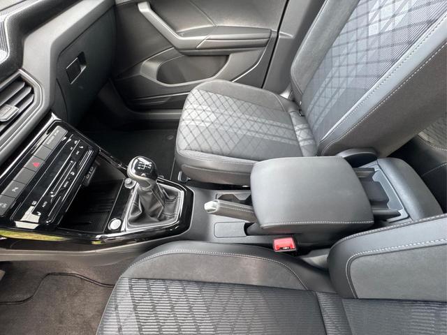 Volkswagen / T-Cross / / / / NAVI+SHZ+MATRIX+ACC+KAMERA+18''ALU, Beispielbilder, ggf. teilweise mit Sonderausstattung