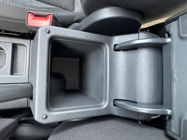 Volkswagen / T-Cross / / / / NAVI+SHZ+MATRIX+ACC+KAMERA+18''ALU, Beispielbilder, ggf. teilweise mit Sonderausstattung