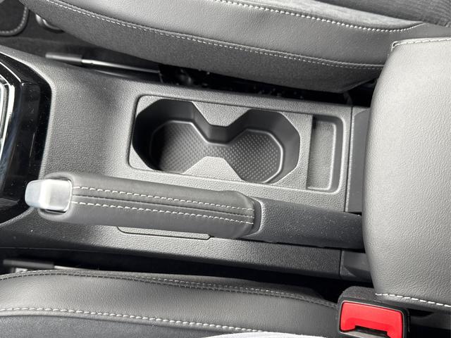 Volkswagen / T-Cross / / / / NAVI+SHZ+MATRIX+ACC+KAMERA+18'' ALU, Beispielbilder, ggf. teilweise mit Sonderausstattung