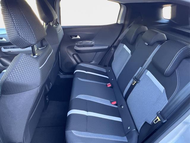 Opel / Frontera / Silber / / / NAVI+SHZ+KAMERA+LED+KLIMA+TEMPOMAT+17 ALU, Beispielbilder, ggf. teilweise mit Sonderausstattung