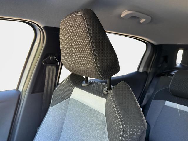 Opel / Frontera / Silber / / / NAVI+SHZ+KAMERA+LED+KLIMA+TEMPOMAT+17 ALU, Beispielbilder, ggf. teilweise mit Sonderausstattung