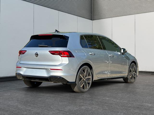 Volkswagen / Golf / Silber / / / LED-PLUS+ACC+SHZ+KEYLESS+KAMERA+18 ALU, Beispielbilder, ggf. teilweise mit Sonderausstattung
