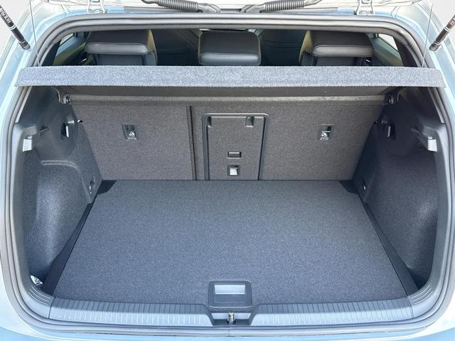 Volkswagen / Golf / Silber / / / LED-PLUS+ACC+SHZ+KEYLESS+KAMERA+18 ALU, Beispielbilder, ggf. teilweise mit Sonderausstattung