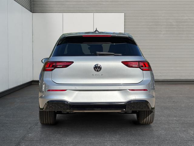 Volkswagen / Golf / Silber / / / LED-PLUS+ACC+SHZ+KEYLESS+KAMERA+18 ALU, Beispielbilder, ggf. teilweise mit Sonderausstattung
