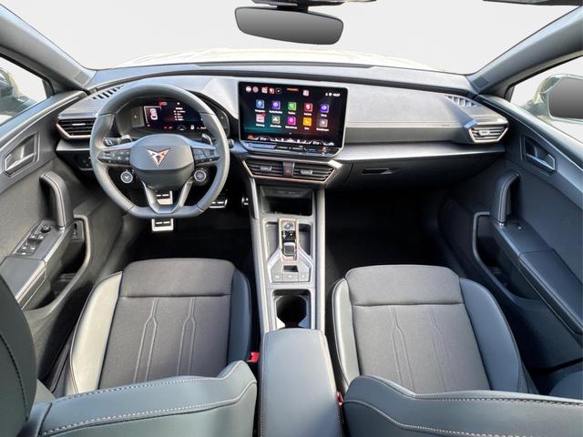 Cupra / Leon Sportstourer / Grau / / / ST AHK+NAVI+eHK+KAMERA+ACC+SHZ+18 ALU+LED, Beispielbilder, ggf. teilweise mit Sonderausstattung