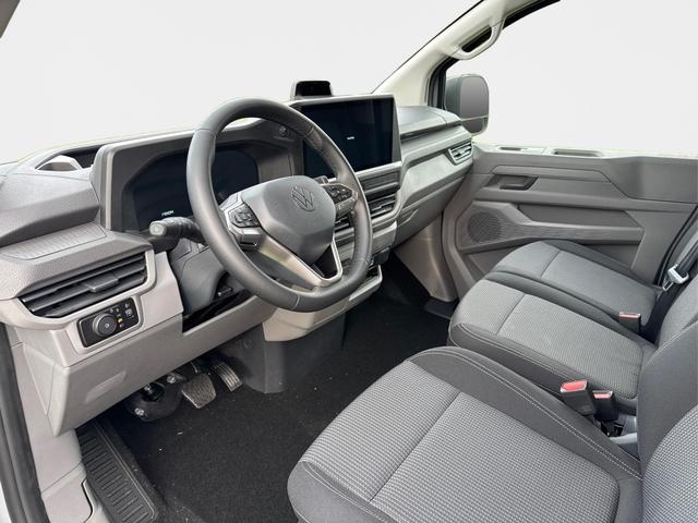 Volkswagen / T7 Caravelle / / / / KR+SHZ+9-Sitzer+AHK+GJR+KLIMAAUT.+KAMERA+PDC+LED, Beispielbilder, ggf. teilweise mit Sonderausstattung