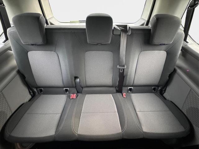 Volkswagen / T7 Caravelle / / / / KR+SHZ+9-Sitzer+AHK+GJR+KLIMAAUT.+KAMERA+PDC+LED, Beispielbilder, ggf. teilweise mit Sonderausstattung