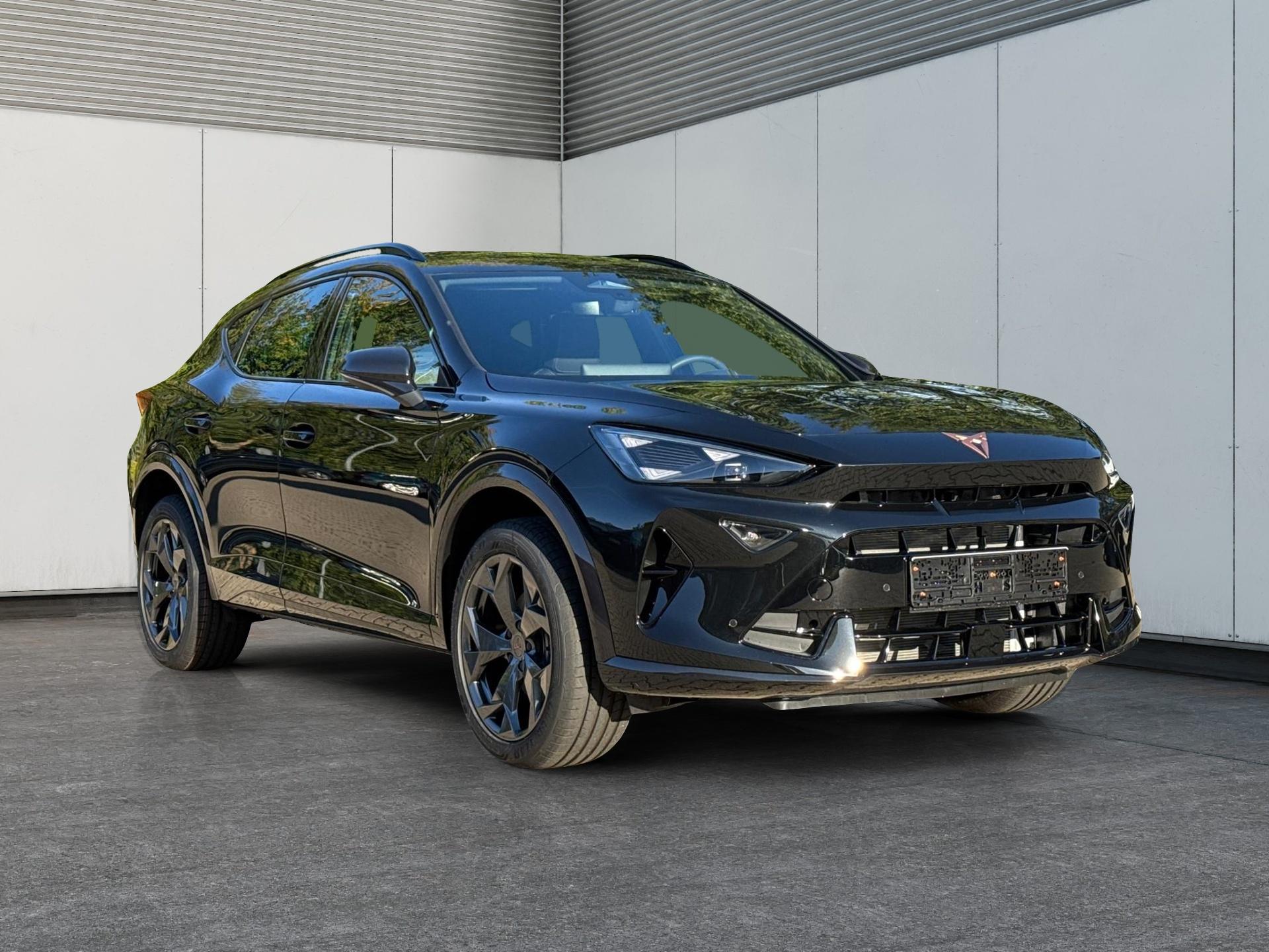 Cupra / Formentor / Schwarz /  /  / 4x4 AHK+eHK+NAVI+KAMERA+ACC+SHZ+18 ALU
