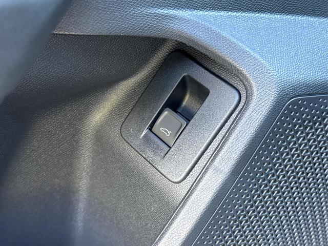 Cupra / Formentor / Schwarz / / / 4x4 AHK+eHK+NAVI+KAMERA+ACC+SHZ+18 ALU, Beispielbilder, ggf. teilweise mit Sonderausstattung