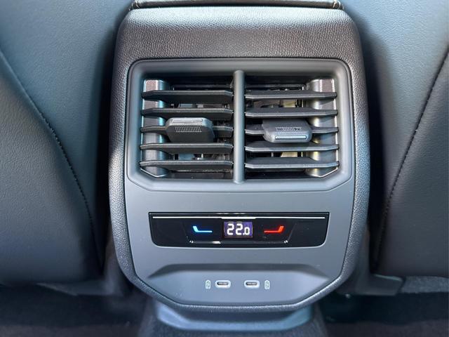 Cupra / Formentor / Schwarz / / / 4x4 AHK+eHK+NAVI+KAMERA+ACC+SHZ+18 ALU, Beispielbilder, ggf. teilweise mit Sonderausstattung