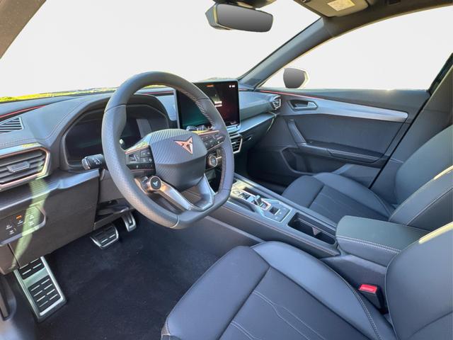 Cupra / Formentor / Schwarz / / / 4x4 AHK+eHK+NAVI+KAMERA+ACC+SHZ+18 ALU, Beispielbilder, ggf. teilweise mit Sonderausstattung