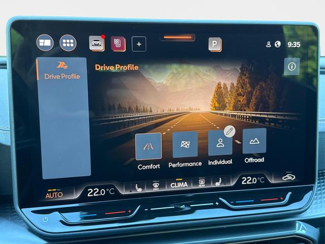 Cupra / Formentor / Schwarz / / / 4x4 AHK+eHK+NAVI+KAMERA+ACC+SHZ+18 ALU, Beispielbilder, ggf. teilweise mit Sonderausstattung