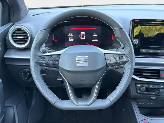 Seat / Arona / / / / KAMERA+PDC+LED+18 ALU+ACC, Beispielbilder, ggf. teilweise mit Sonderausstattung