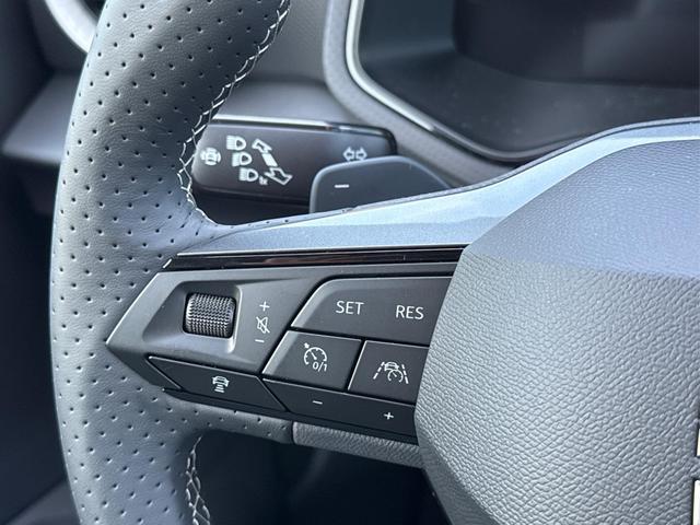 Seat / Arona / / / / KAMERA+PDC+LED+18 ALU+ACC, Beispielbilder, ggf. teilweise mit Sonderausstattung