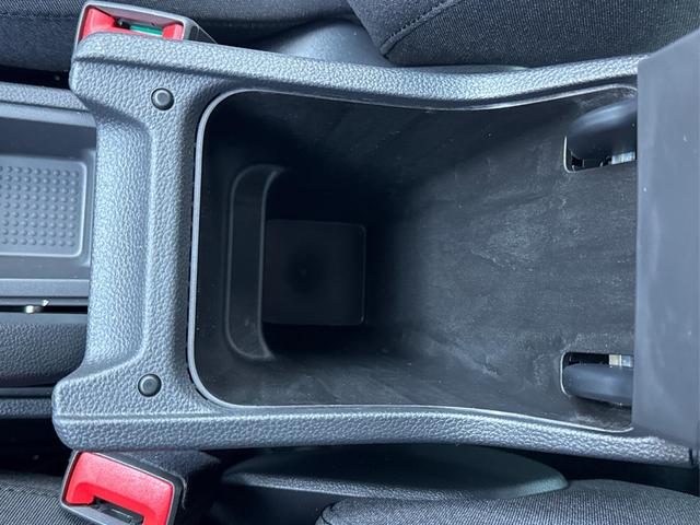 Seat / Arona / / / / KAMERA+PDC+LED+18 ALU+ACC, Beispielbilder, ggf. teilweise mit Sonderausstattung