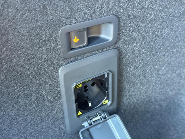 Cupra / Leon Sportstourer / Schwarz / / / ST AHK+NAVI+eHK+KAMERA+ACC+SHZ+18 ALU+LED, Beispielbilder, ggf. teilweise mit Sonderausstattung