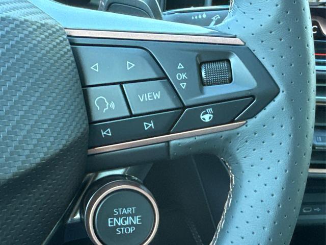 Cupra / Leon Sportstourer / Schwarz / / / ST AHK+NAVI+eHK+KAMERA+ACC+SHZ+18 ALU+LED, Beispielbilder, ggf. teilweise mit Sonderausstattung