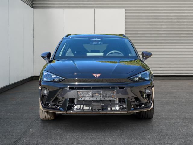 Cupra / Leon Sportstourer / Schwarz / / / 4x4 ST AHK+NAVI+eHK+KAMERA+MEMORY+ACC+19 ALU+LED, Beispielbilder, ggf. teilweise mit Sonderausstattung