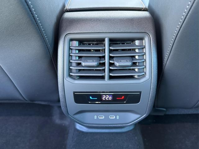 Cupra / Leon Sportstourer / Schwarz / / / 4x4 ST AHK+NAVI+eHK+KAMERA+MEMORY+ACC+19 ALU+LED, Beispielbilder, ggf. teilweise mit Sonderausstattung