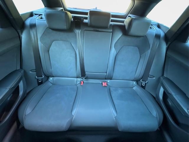 Cupra / Leon Sportstourer / Schwarz / / / 4x4 ST AHK+NAVI+eHK+KAMERA+MEMORY+ACC+19 ALU+LED, Beispielbilder, ggf. teilweise mit Sonderausstattung