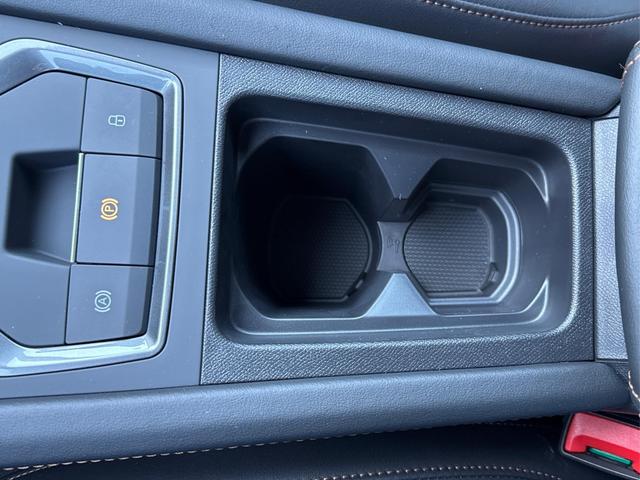 Cupra / Leon Sportstourer / Schwarz / / / 4x4 ST AHK+NAVI+eHK+KAMERA+MEMORY+ACC+19 ALU+LED, Beispielbilder, ggf. teilweise mit Sonderausstattung