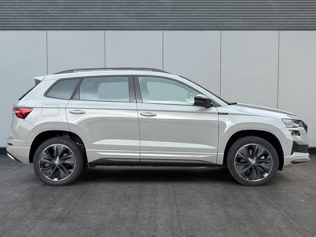 Skoda / Karoq / Grau / / / 1.5 TSI-DSG Sportline NAVI+360&deg;Kamera+ACC+KESSY+18'LM