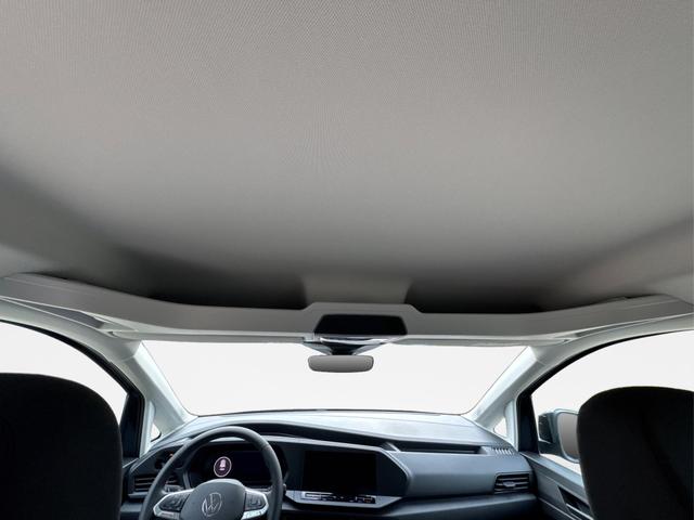 Volkswagen / Caddy Maxi / Blau / / / Caddy Maxi+ KAMERA+AHK+GJR+SHZ+PDC+ACC+LANE ASSIST, Beispielbilder, ggf. teilweise mit Sonderausstattung