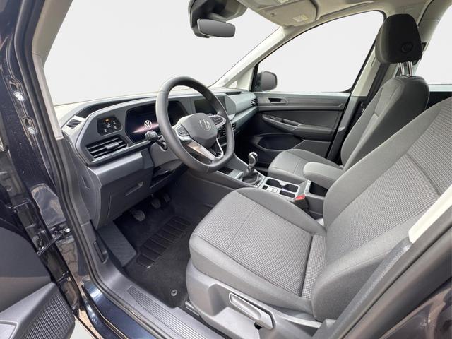 Volkswagen / Caddy Maxi / Blau / / / Caddy Maxi+ KAMERA+AHK+GJR+SHZ+PDC+ACC+LANE ASSIST, Beispielbilder, ggf. teilweise mit Sonderausstattung