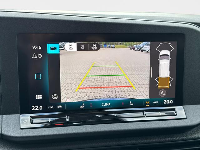 Volkswagen / Caddy Maxi / Blau / / / Caddy Maxi+ KAMERA+AHK+GJR+SHZ+PDC+ACC+LANE ASSIST, Beispielbilder, ggf. teilweise mit Sonderausstattung