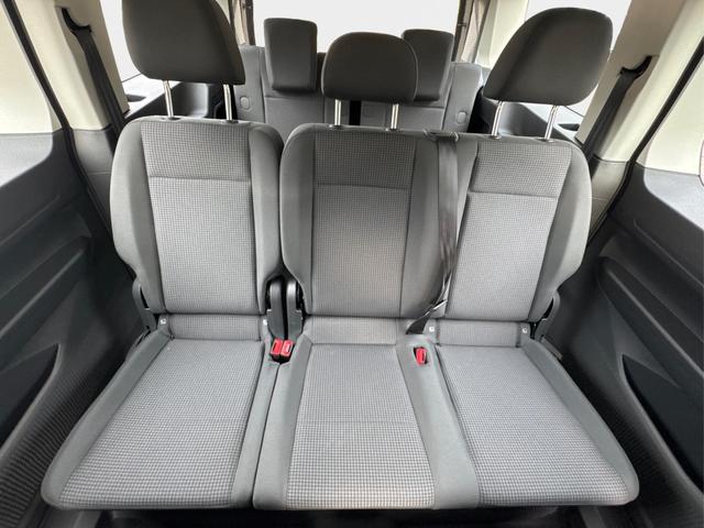 Volkswagen / Caddy Maxi / Blau / / / Caddy Maxi+ KAMERA+AHK+GJR+SHZ+PDC+ACC+LANE ASSIST, Beispielbilder, ggf. teilweise mit Sonderausstattung