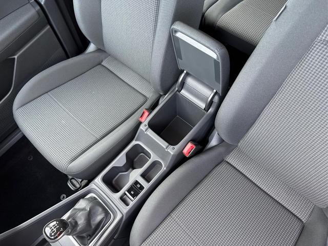 Volkswagen / Caddy Maxi / / / / Caddy Maxi+ KAMERA+AHK+GJR+SHZ+PDC+ACC+LANE ASSIST, Beispielbilder, ggf. teilweise mit Sonderausstattung