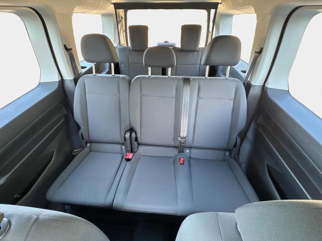 Volkswagen / Caddy Maxi / Grau / / / Caddy Maxi+ KAMERA+AHK+GJR+SHZ+PDC+ACC+LANE ASSIST, Beispielbilder, ggf. teilweise mit Sonderausstattung