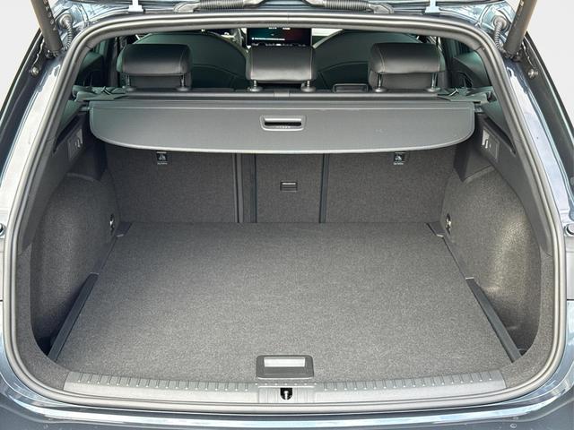 Cupra / Leon Sportstourer / Grau / / / ST 4x4 AHK+eHK+NAVI+ACC+SHZ+18 ALU+LED