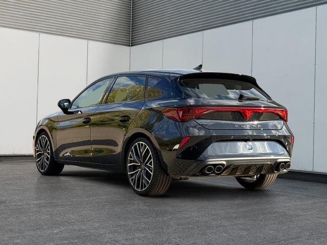 Cupra / Leon / Schwarz / / / NAVI+KAMERA+KESSY+MEMORY+SHZ+ACC+PDC+LED+19 ALU