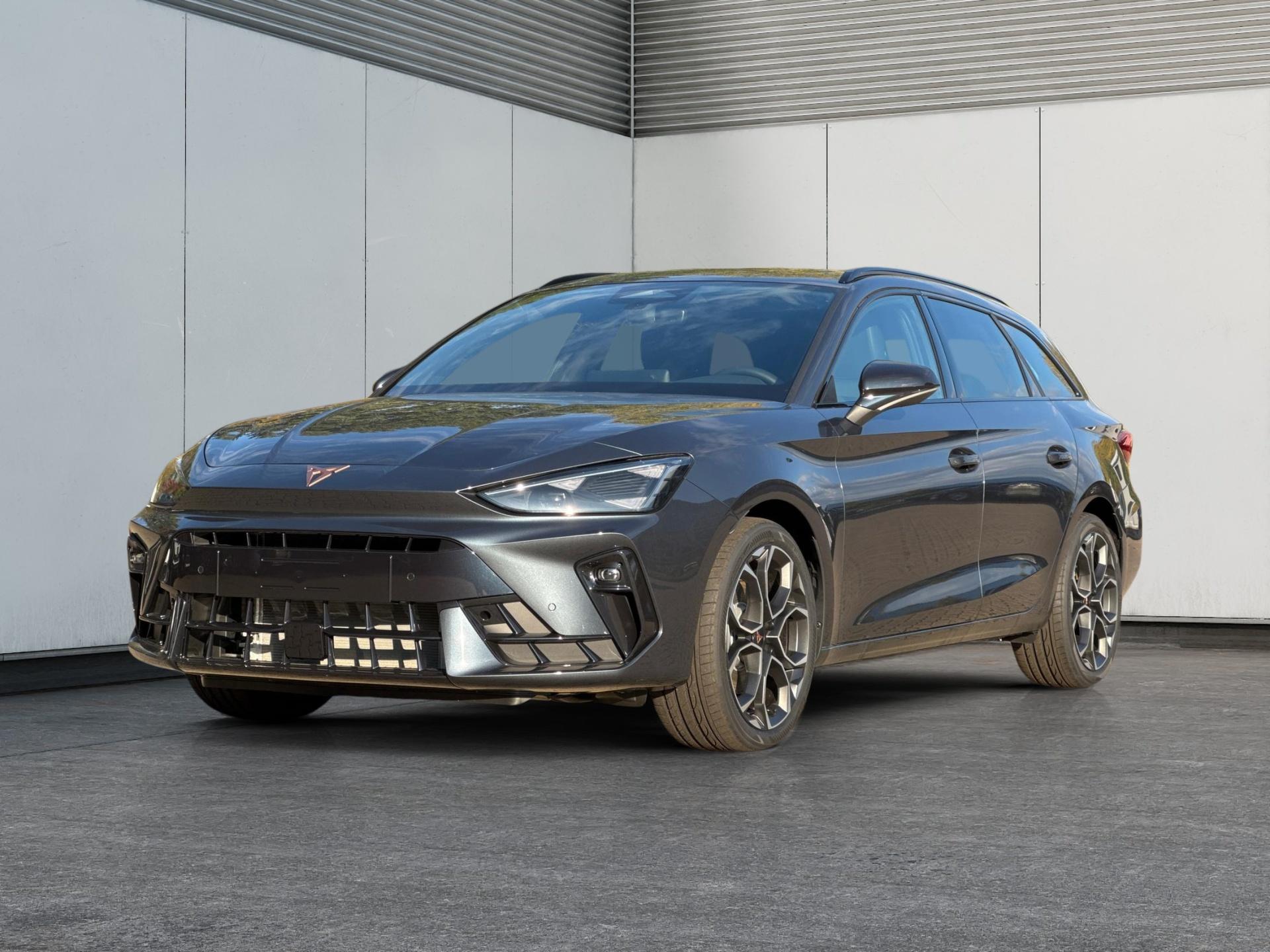Cupra / Leon Sportstourer / Grau /  /  / ST AHK+NAVI+eHK+KAMERA+ACC+SHZ+18 ALU+LED