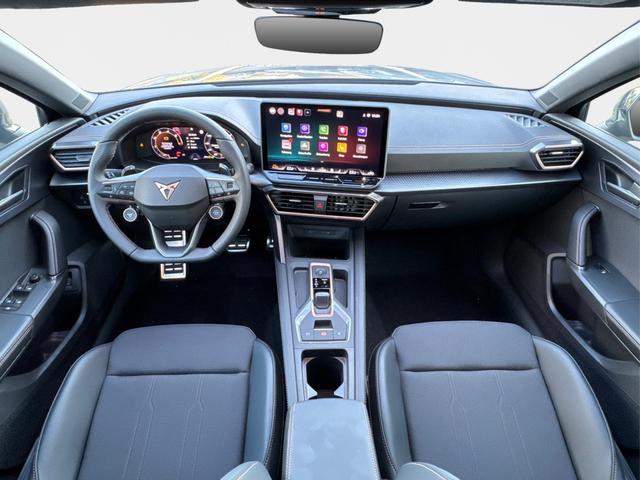 Cupra / Leon Sportstourer / Grau / / / ST AHK+NAVI+eHK+KAMERA+ACC+SHZ+18 ALU+LED, Beispielbilder, ggf. teilweise mit Sonderausstattung