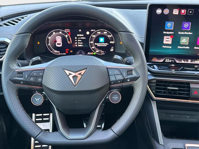 Cupra / Leon Sportstourer / Grau / / / ST AHK+NAVI+eHK+KAMERA+ACC+SHZ+18 ALU+LED, Beispielbilder, ggf. teilweise mit Sonderausstattung