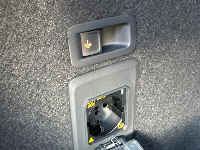 Cupra / Leon Sportstourer / Grau / / / ST AHK+NAVI+eHK+KAMERA+ACC+SHZ+18 ALU+LED, Beispielbilder, ggf. teilweise mit Sonderausstattung