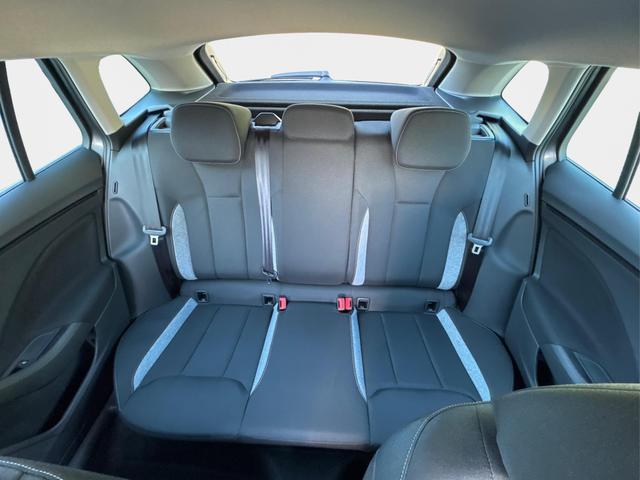 Skoda / Scala / Grau / / / Selection SHZ+KAMERA+SMARTLINK+LED+16 ALU, Beispielbilder, ggf. teilweise mit Sonderausstattung