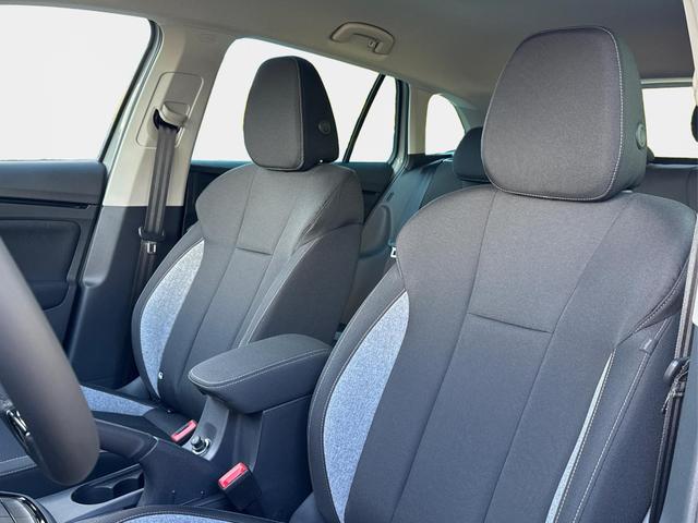 Skoda / Scala / Grau / / / Selection SHZ+KAMERA+SMARTLINK+LED+16 ALU, Beispielbilder, ggf. teilweise mit Sonderausstattung