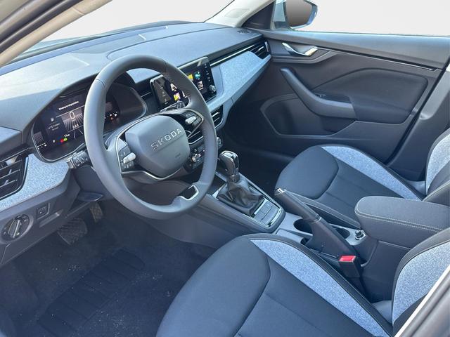 Skoda / Scala / Grau / / / Selection SHZ+KAMERA+SMARTLINK+LED+16 ALU, Beispielbilder, ggf. teilweise mit Sonderausstattung