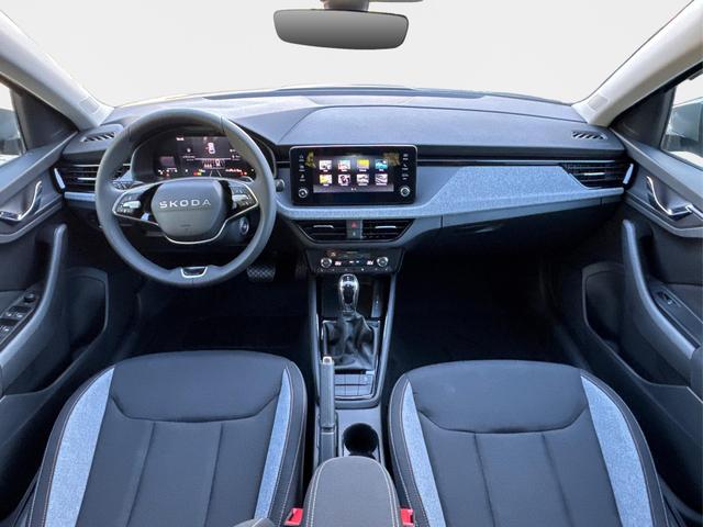 Skoda / Scala / Silber / / / Selection SHZ+KAMERA+SMARTLINK+LED+16 ALU, Beispielbilder, ggf. teilweise mit Sonderausstattung