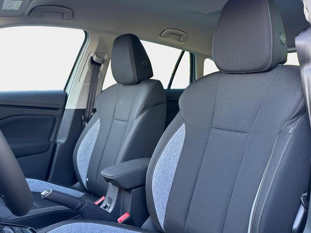 Skoda / Scala / Silber / / / Selection SHZ+KAMERA+SMARTLINK+LED+16 ALU, Beispielbilder, ggf. teilweise mit Sonderausstattung