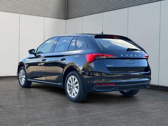 Skoda / Scala / Schwarz / / / Selection SHZ+KAMERA+SMARTLINK+LED+16 ALU, Beispielbilder, ggf. teilweise mit Sonderausstattung